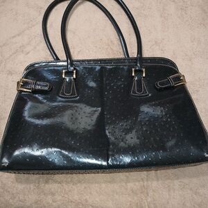 Elegant Black Shoulder Bag